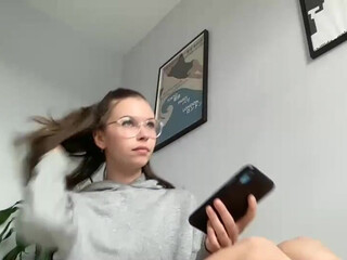 alia_black chaturbate beautiful bitch jerks off by a dildo