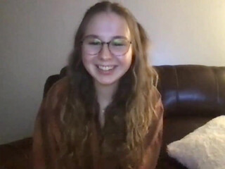 belle_blossom chaturbate 13-september-2022