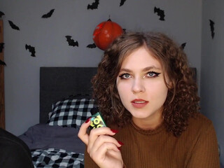 milk_slice chaturbate show 5-october-2022 good quality