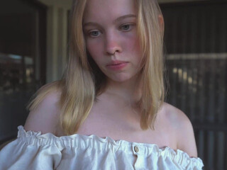 bibi_it_is chaturbate webcast since 3-December-22 most recent