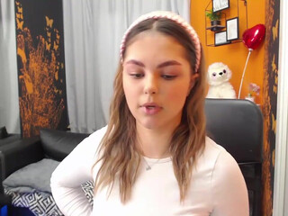 simply_lily november-8-2022 soft porn