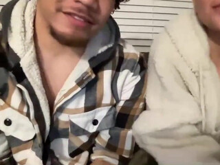 ittybity115598 chaturbate 16-Nov-2022