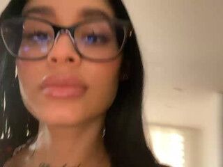 LaraHenao stripchat december-11-2022 camhooker