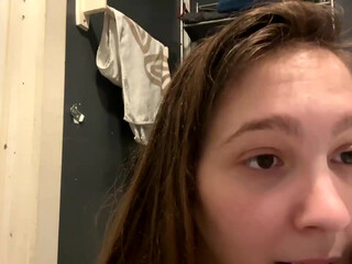 lexiibrat chaturbate most recent november-14-2022