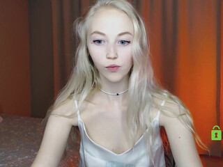 modest_elizabeth chaturbate january-3-2023 ticket show