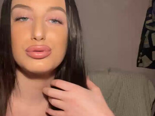 jusst4jamilla stripchat december-24-2022 webcam