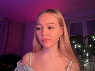 amaryllis stripchat newest Jan-20-2023