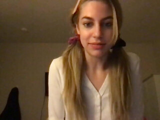 playboybarbie666 chaturbate 1-March-2023 new show