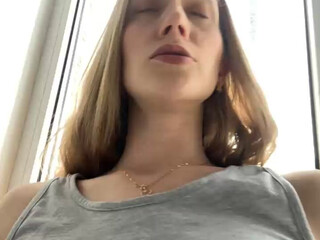 feral_berry_156 stripchat 23-February-2023 play show