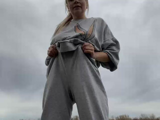 bondgirl_013 stripchat 5_February_2023 webcam record