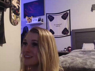 alicetheinnocentt chaturbate 24 February 2023