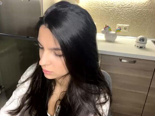 yourfavorite_girl chaturbate fresh webcam april-1-2023 camrecord