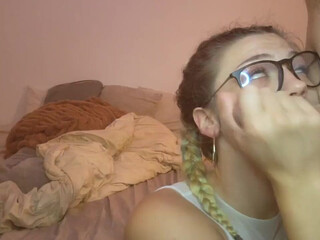 piperisrubys 15-August-2023 young skinny girl masturbate wet pussy