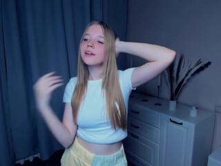 [chaturbate] hug_honestly 4-December-2023 full pvt