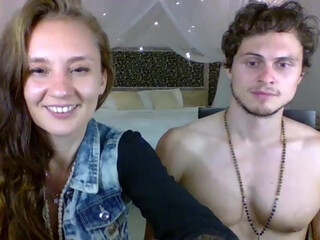 goddess_marylin Jan-17-2024 spy show with busty blonde on webcam