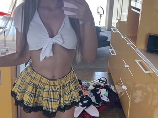 Skylar Mae onlyfans Video 015