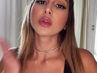 Niacruzxo onlyfans 2024_(3)