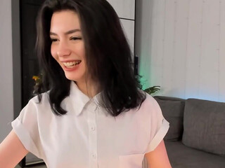 Julietaromaniss Chaturbate Thin Usa Hot Chick 6-May-2024