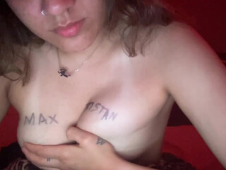 Daisycremm Chaturbate New Thin Cool Chick 19-May-2024