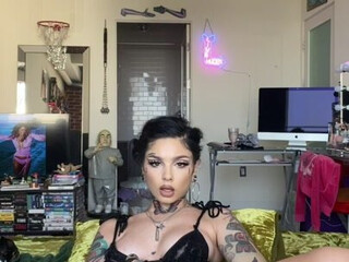 Taylor White Onlyfans sloppy Face 24-05-2024