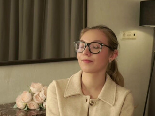 Gillianelletson Chaturbate Recording Show 6/12/2024