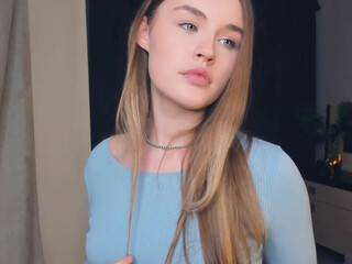 sheenaeast chaturbate plays 28/12/2024