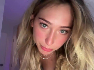 Lovelyalexmoore Chaturbate Free Show 2025-01-09