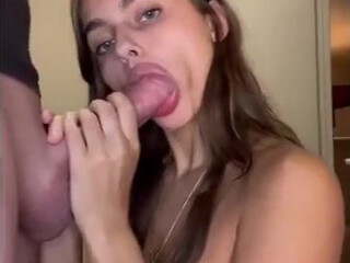 Kinsley Wyatt Onlyfans Showed Her Cunt 07-05-2025