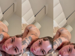 Bhad Bhabie Onlyfans fapping very sexy bitch