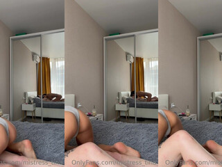 Tinakross Onlyfans whore in a public content