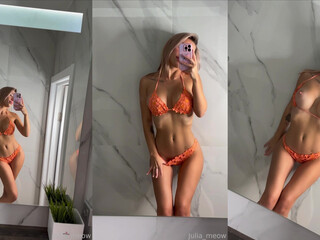 Julia Meow Onlyfans new online cool chick