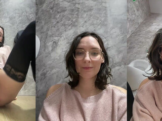 The_Snowwhitee Stripchat Hot Sluts