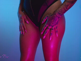 Angeliquenoirwa onlyfans extreme rec jerking off vids