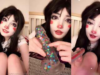 Rynkerbellee onlyfans vulva fapping