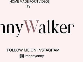Annywalker onlyfans fapping in a public sextape