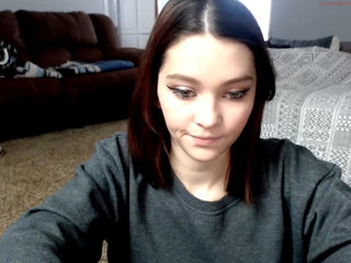 rileyraine420  Excited nipples