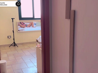 Coyotecutee onlyfans wet hole play
