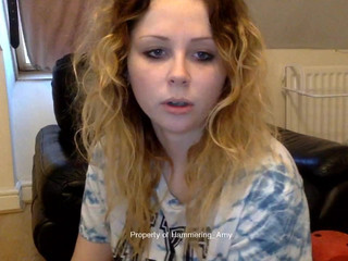 hammering_amy  Play With Tits and Pussy