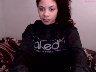 unicornfantac  play with her ass and pink pussy