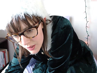 elwynciel  Skinny strumpet frolic with sextoy on chaturbate