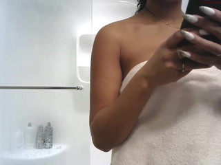 chuckandtiffanysplayhouse  Dipping Her Fingers in her wholes