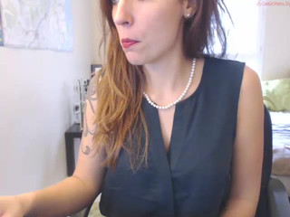 liaisonsdangereuses  Fucks her fingerbreadth