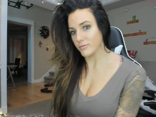 misslusciousxox  Showed how beauteous her genitals