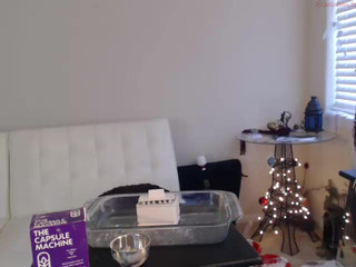 fantasyscumcam  fuck her self by fingers