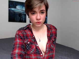 alejandra  show 6th of August