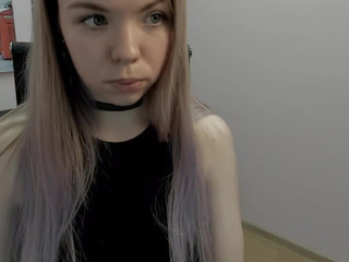 nikkishygirl  show 23th of May