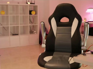 hannahjames710  naked webcam slut