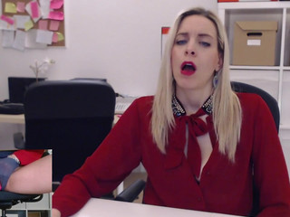 tiffany925  Showed her shaven pussycat and ass