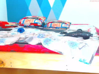 karlakole  free webcam strip