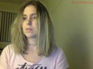 skylarkush  a plenty extremities show